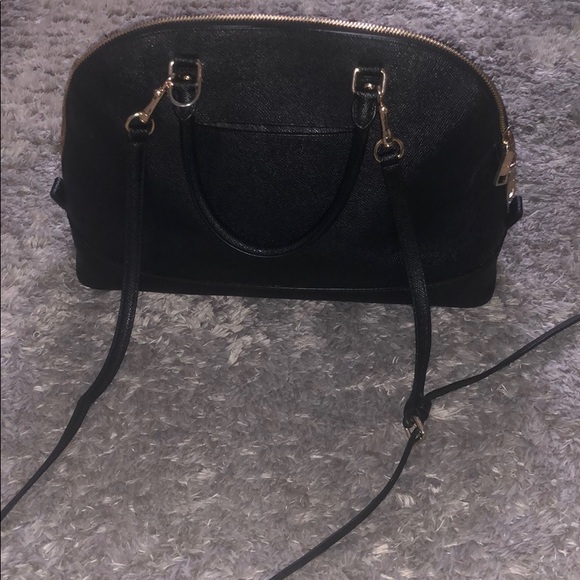 Black Coach handbag - Picture 2 of 5
